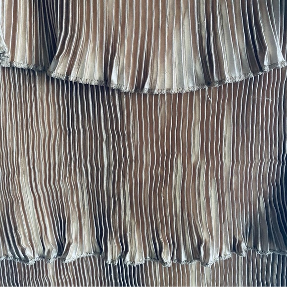 Pierre Marie Women's Gold Tank Top Layered Cocktail Mini Dress Size Medium - Picture 5 of 12